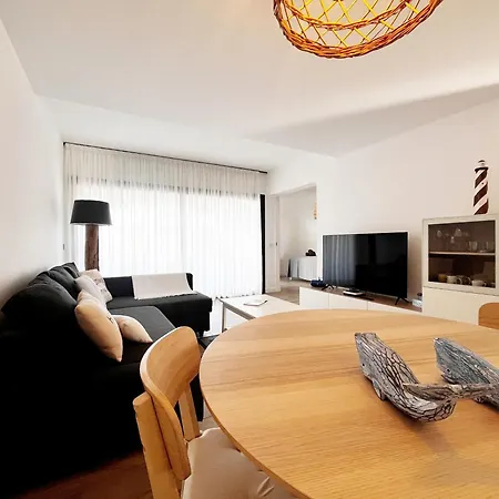 Ftv Holidays Homes - With アパート Villaverde