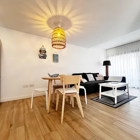 Apartamento With By Ftv Holidays Homes *